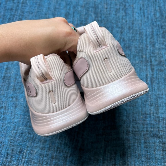 Under Armour Charged Breathe 2 Sneakers in Light Pink Metallic - Picture 5 of 8